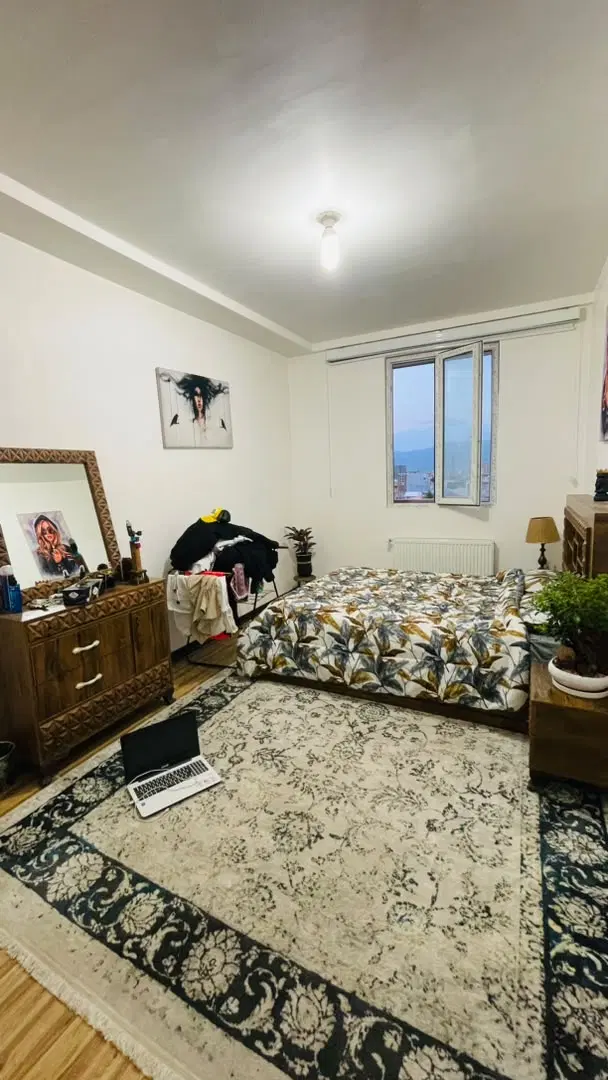 اجاره واحد ۱۱۵ متری طبقه ی چهارم