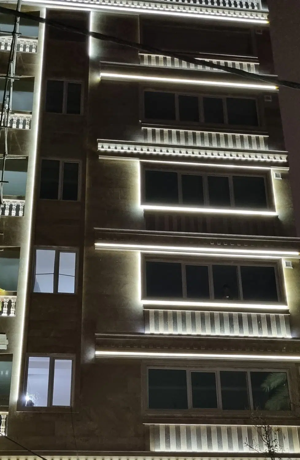 پارکینگ مسقف