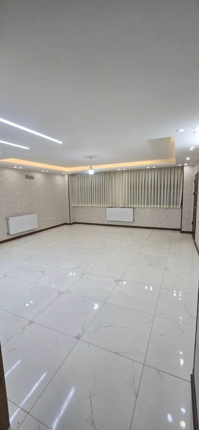 اپارتمان 85 متری همکف خیابان میرزاطاهر