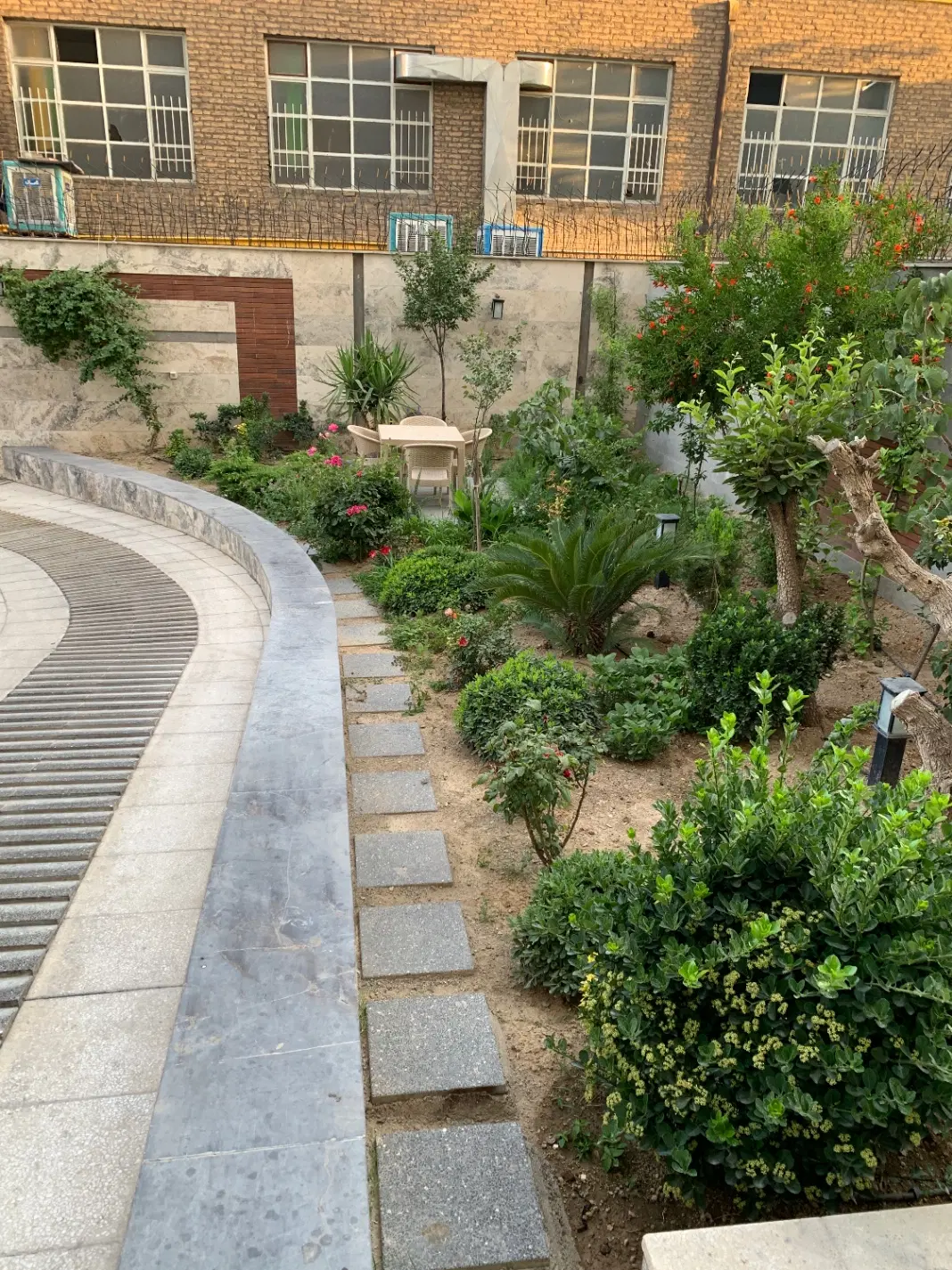 فروش آپارتمان ۹۸ متری دو خواب
