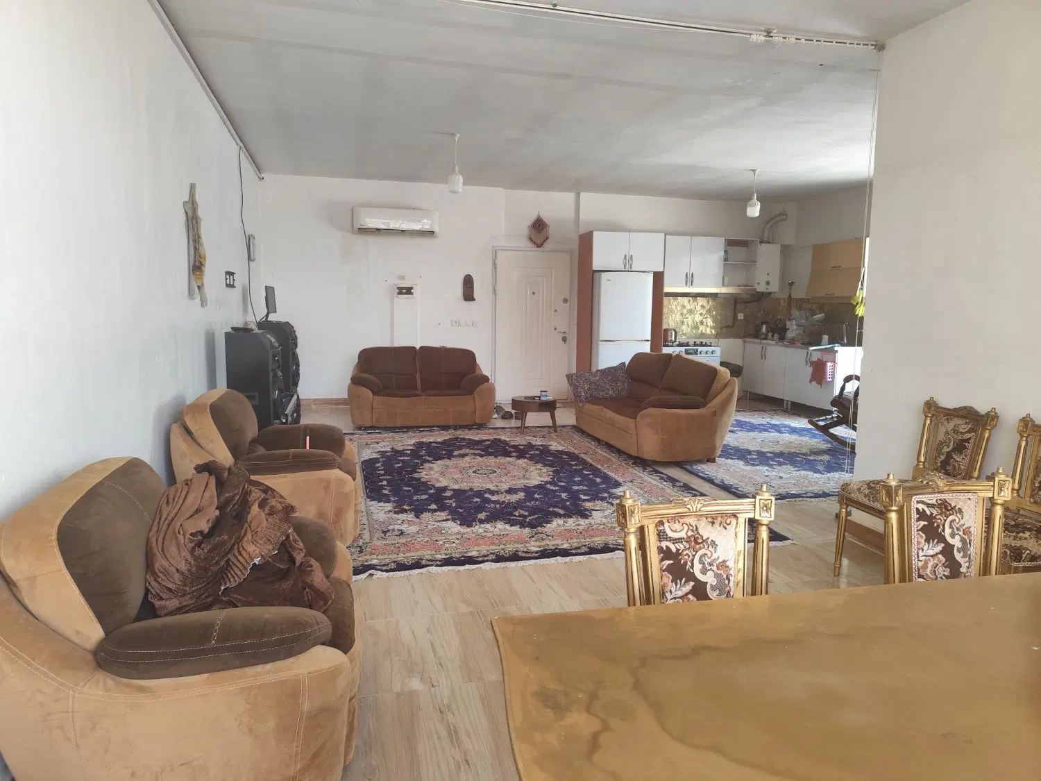 منزل باغ ویلایی معاوضه با تجاری دربیرجند