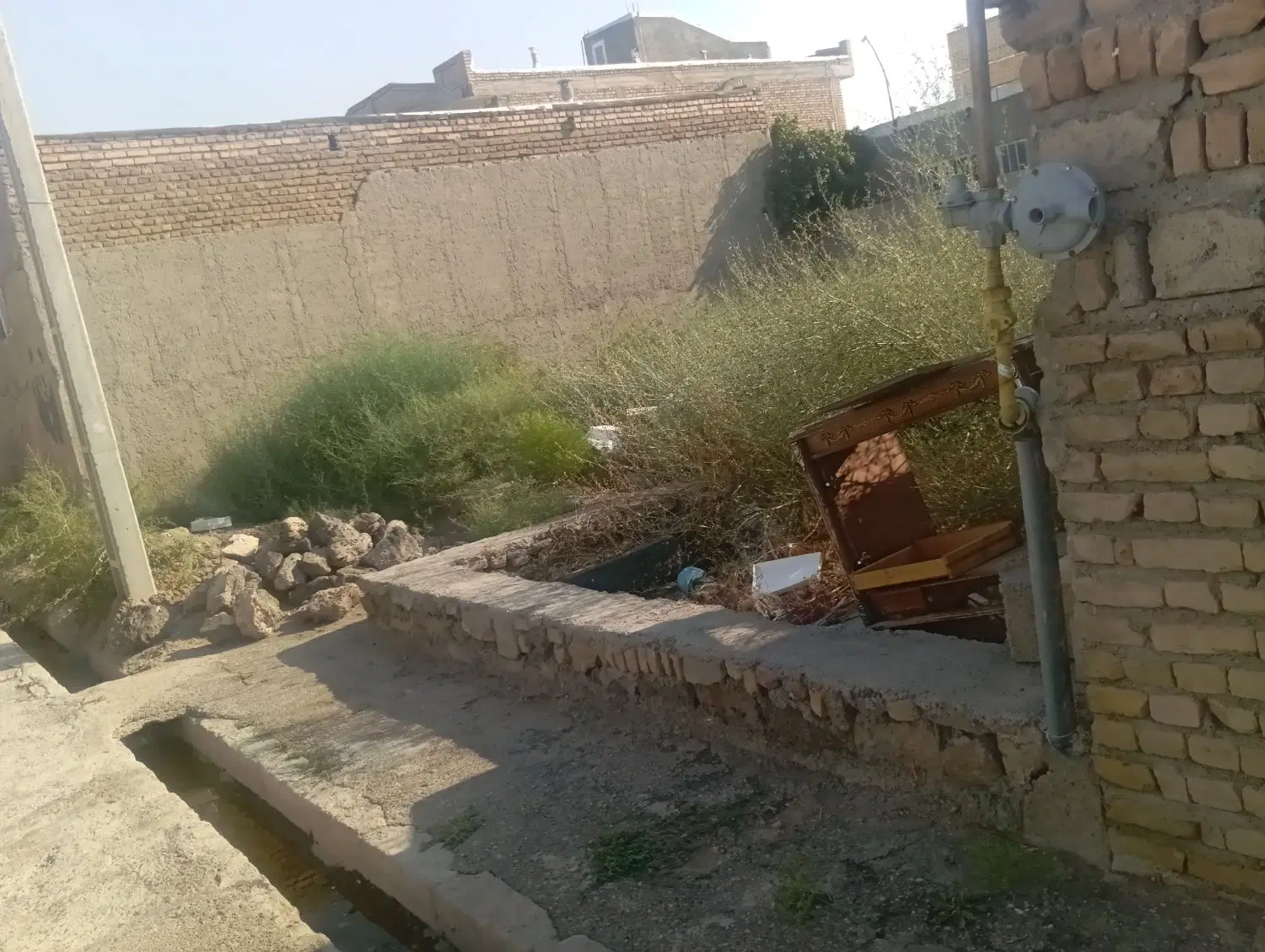 زمین مسکونی