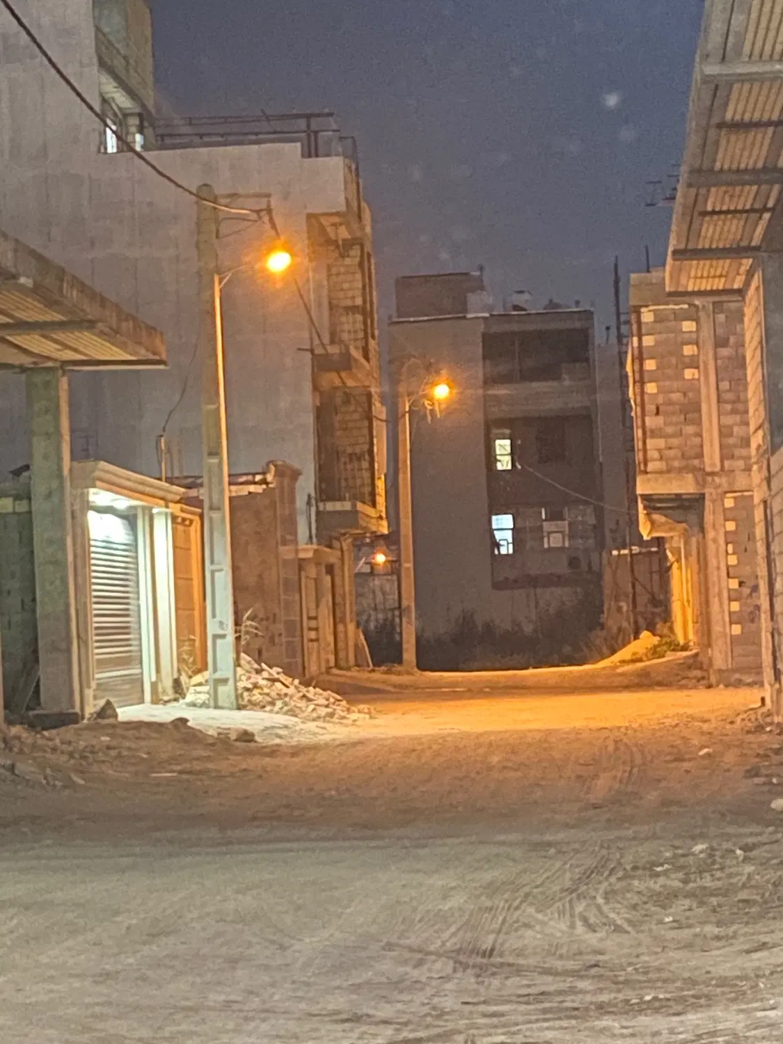 زمین سرتل