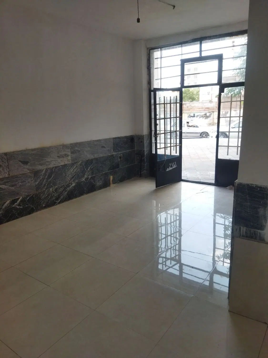 اجاره مغازه۳۰متری آناهیتا