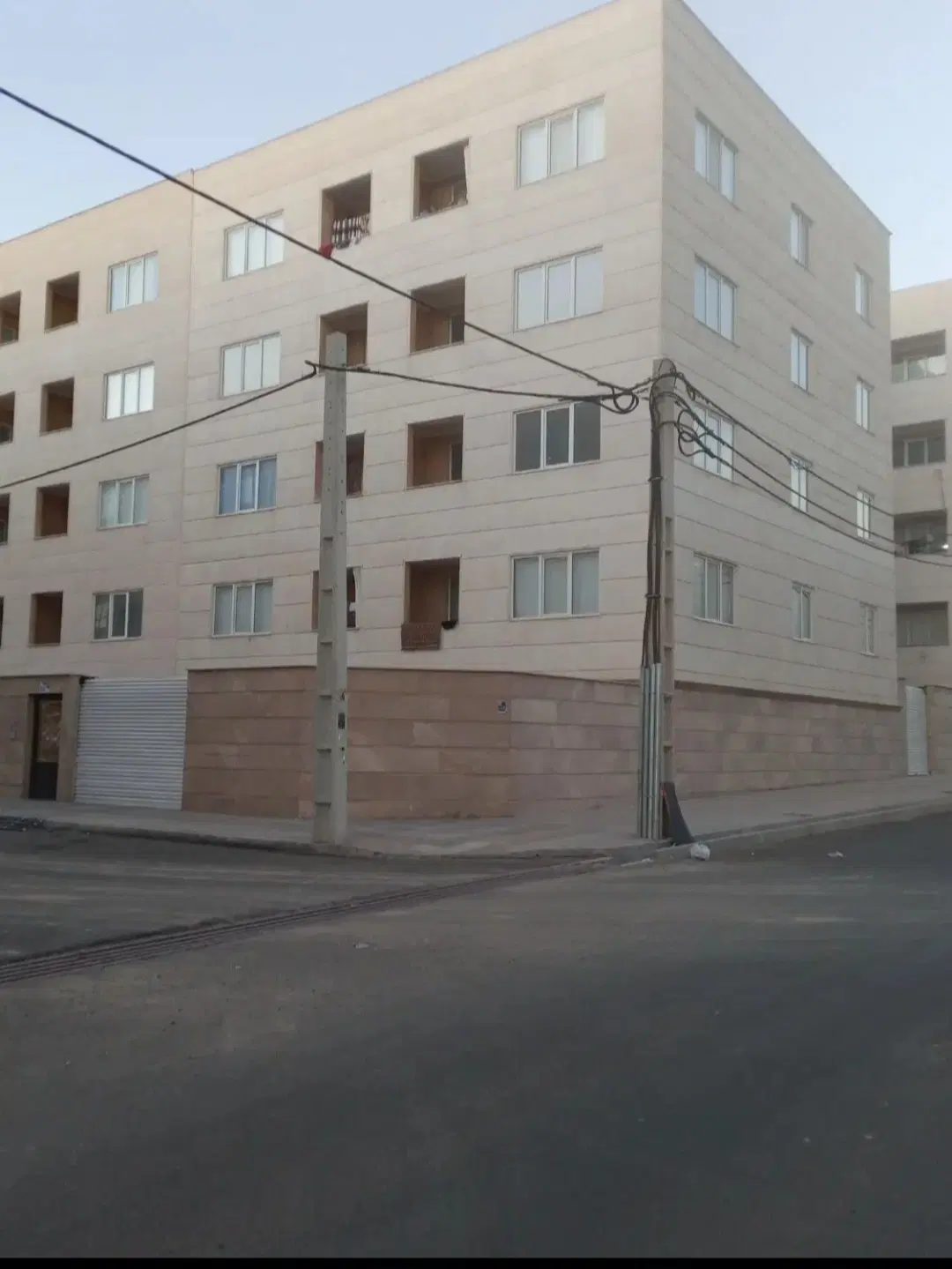فروش یا اجاره واحد ثمین ۲