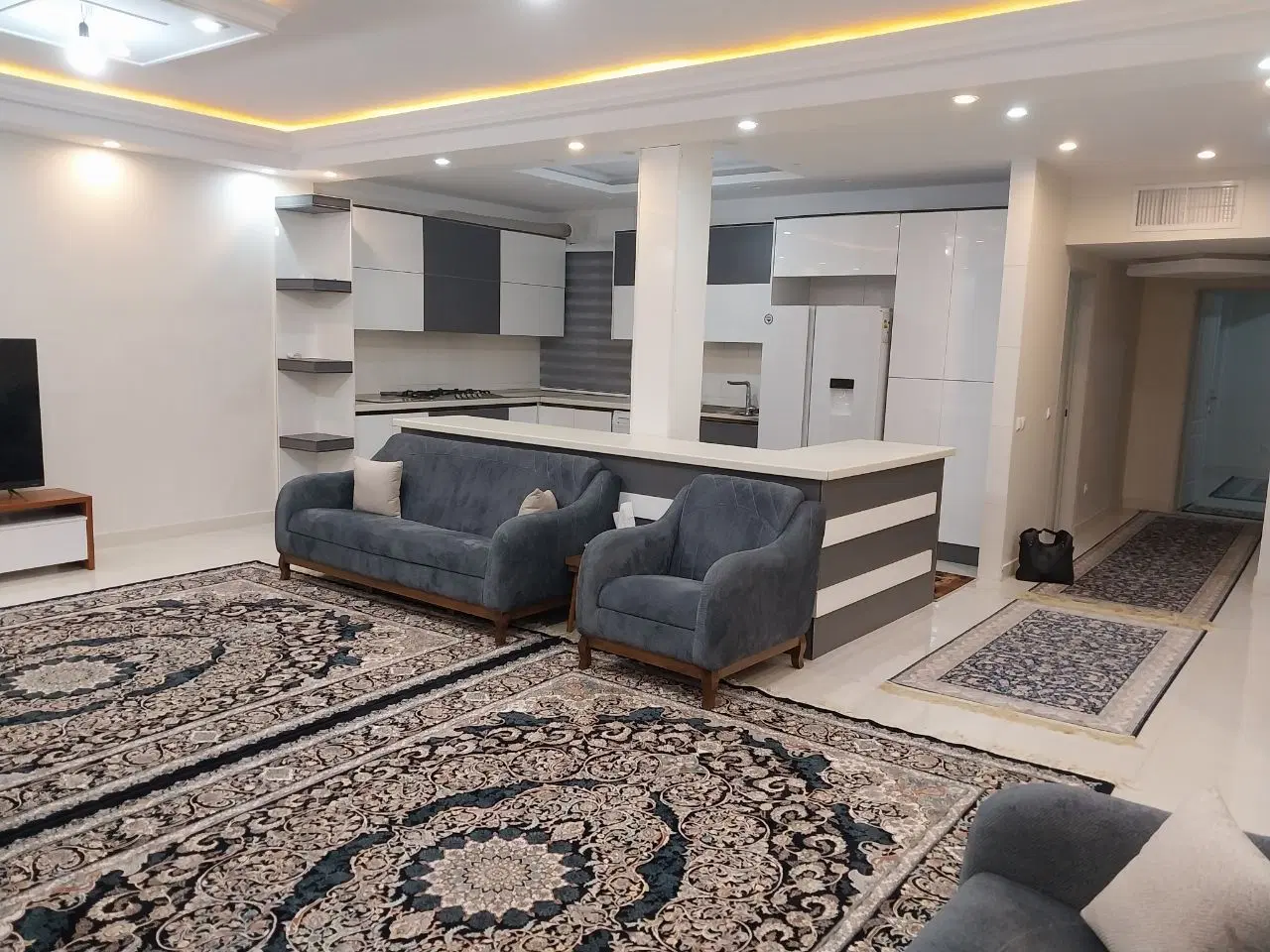 اپارتمان۱۰۵متری