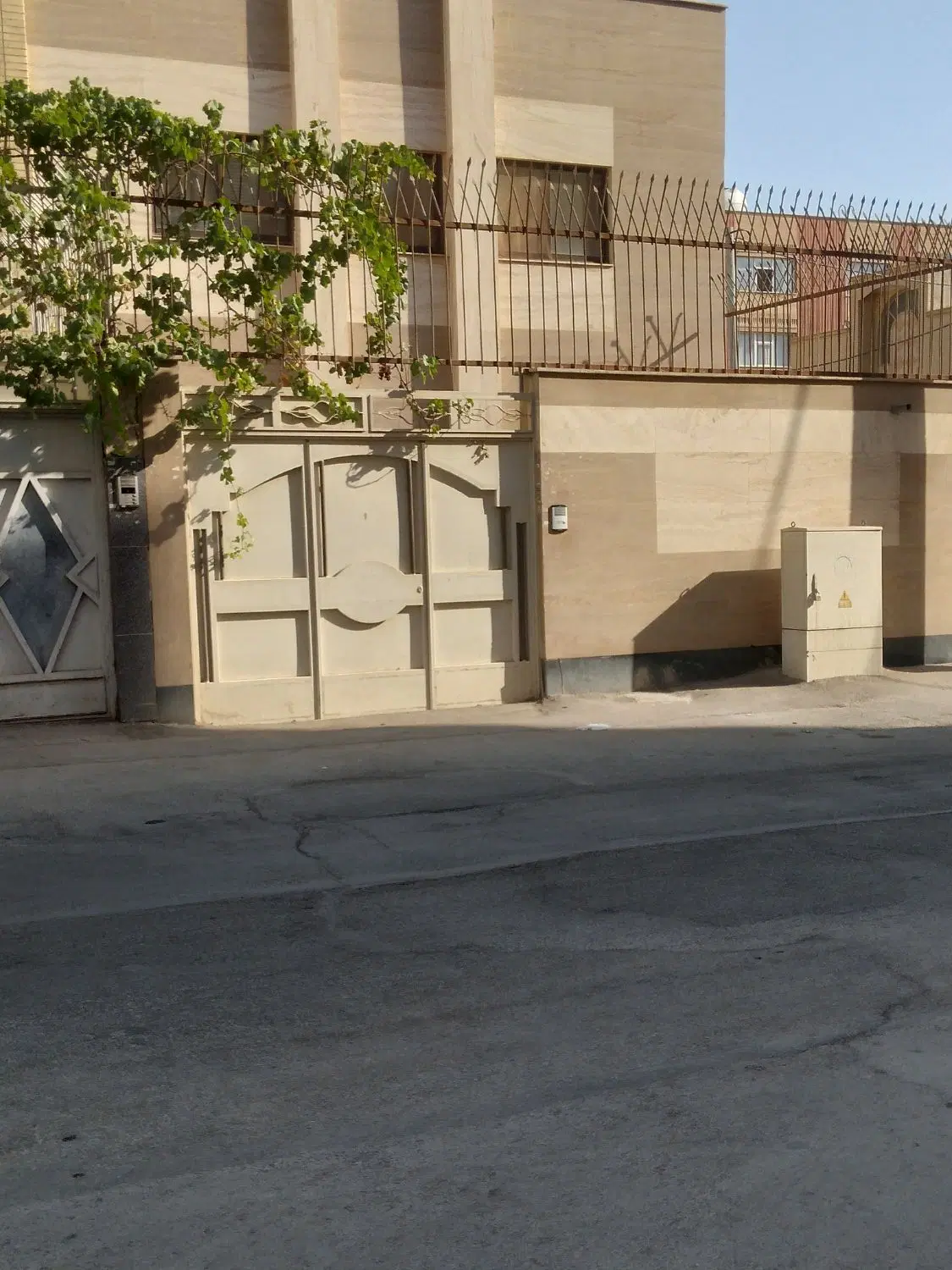 فروش منزل مسکونی