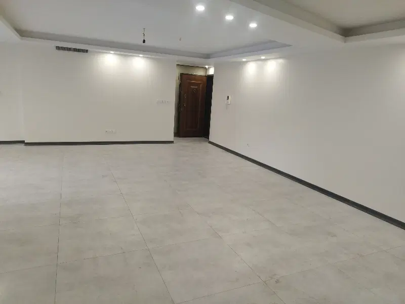 آپارتمان ۱۵۰ متری در شمس اباد