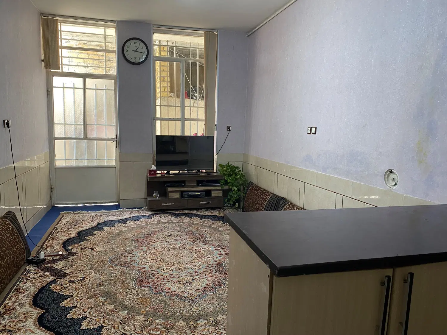 منزل ۲طبقه دستخضرکوچه بن بست