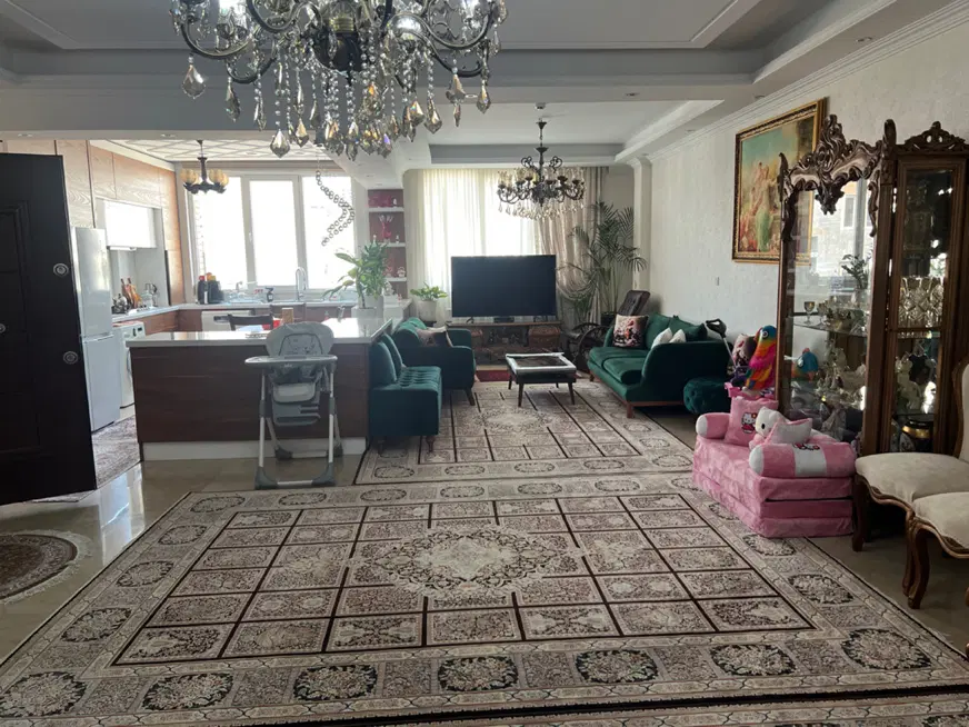 فروش ۱۵۵ متری _ ۳ خواب _ خ همایون