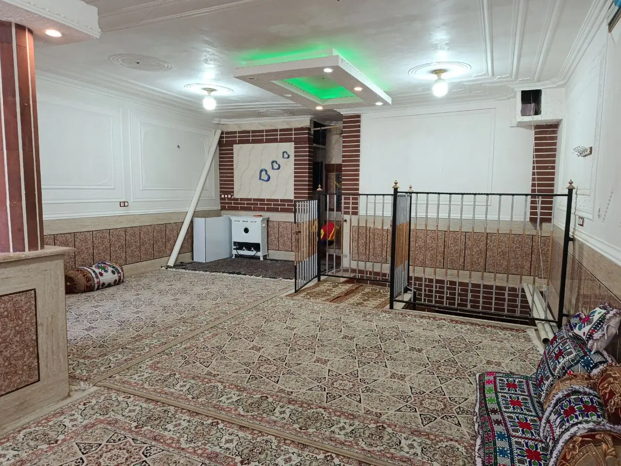 ویلایی دوطبقه فرخی۳۸