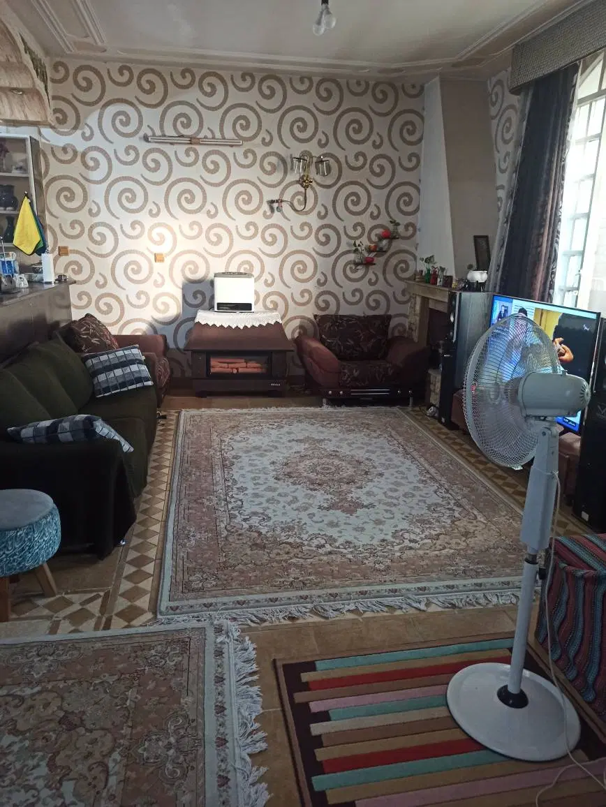 رهن فوری دو خوابه در محله محراب