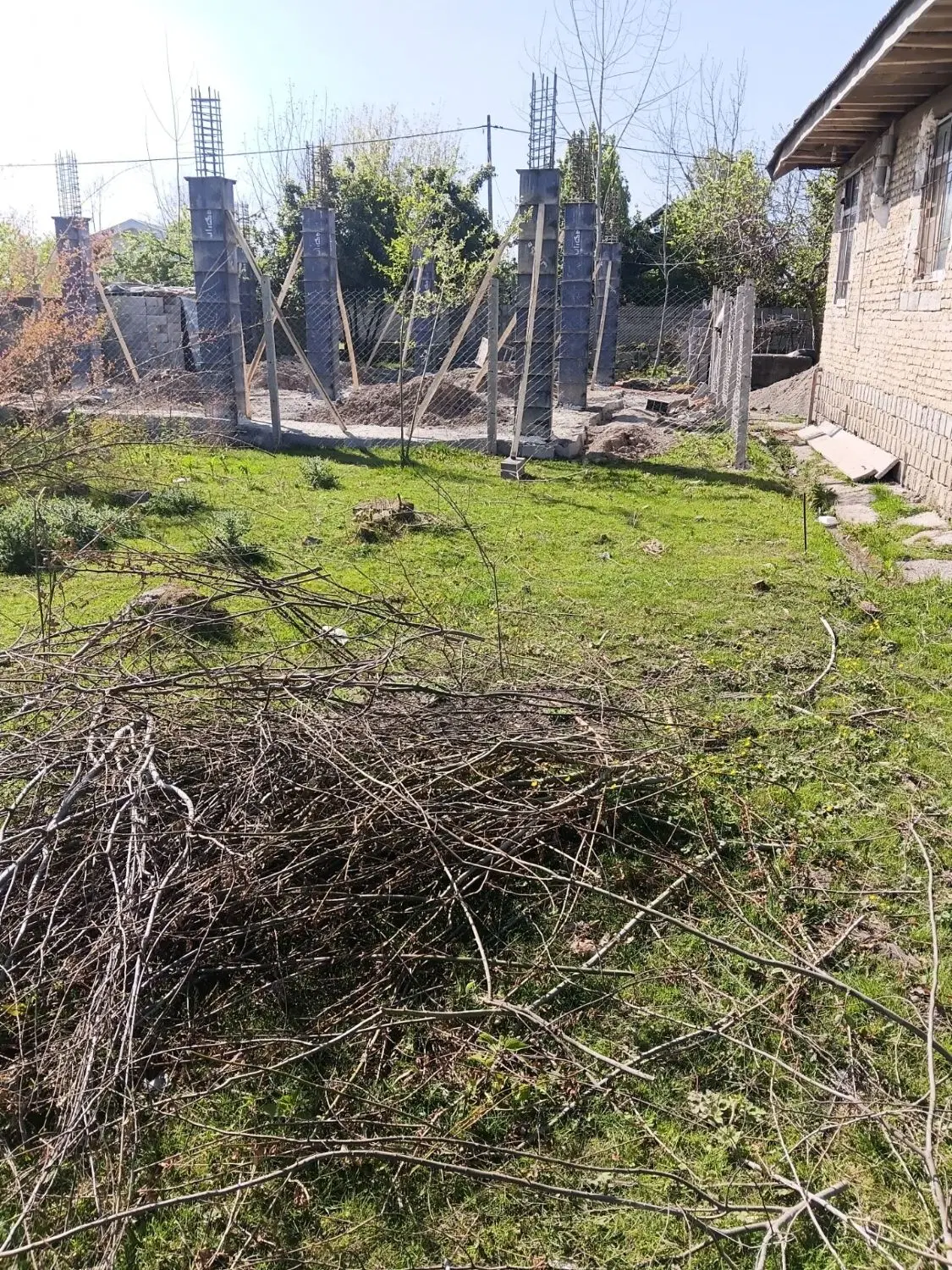 زمین مسکونی