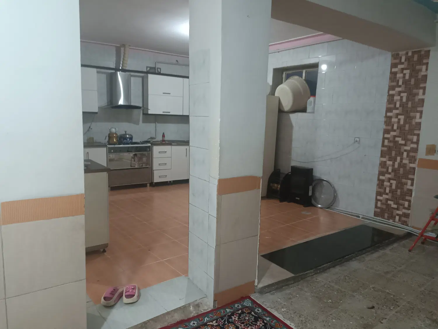 منزل مسکونی دوطبقه درهفت چشمه