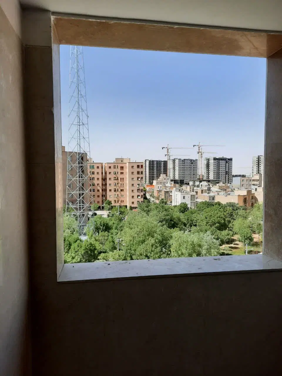 فروش آپارتمان(آجر قرمز)