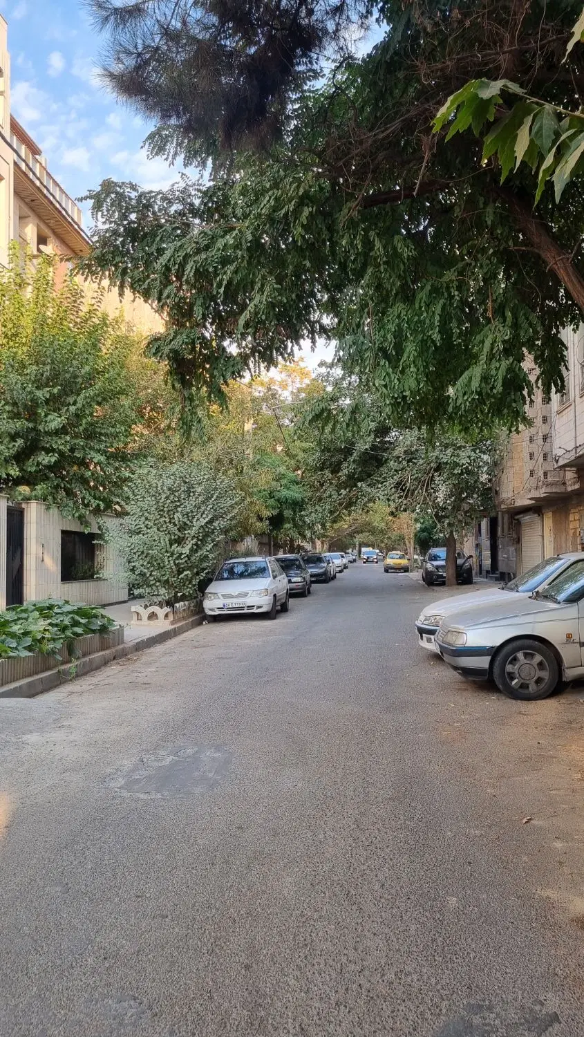 آپارتمان ۷۵ متری ، گلشهر نزدیک مترو