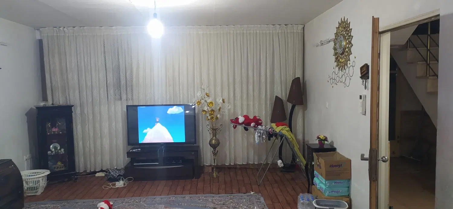 واحد هشتادو دو متری یک خوابه