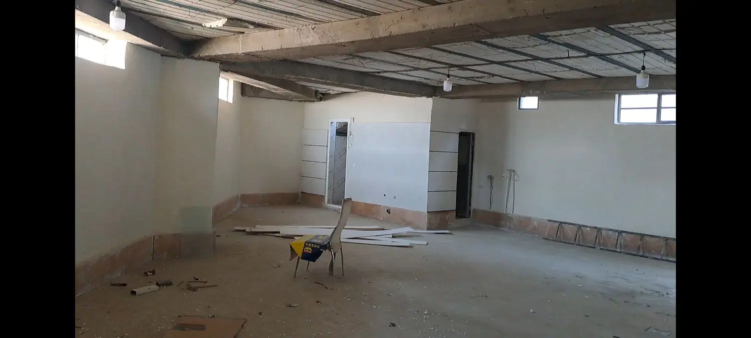 زیر زمین اجاره ای ۲۵۰ متری