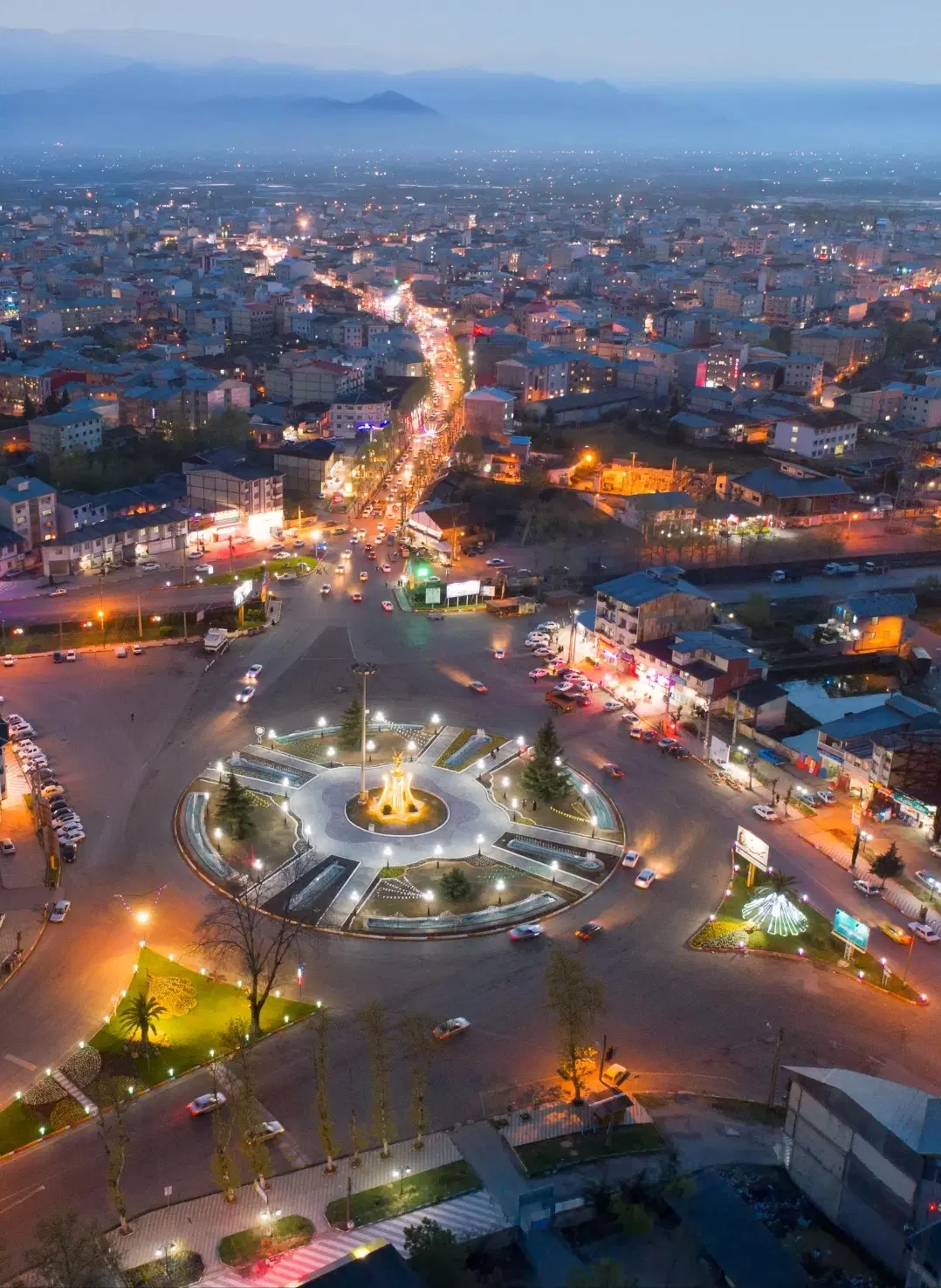 خانه ویلایی شهری با متراژ ۳۰۰ متر،خیابان جعفری