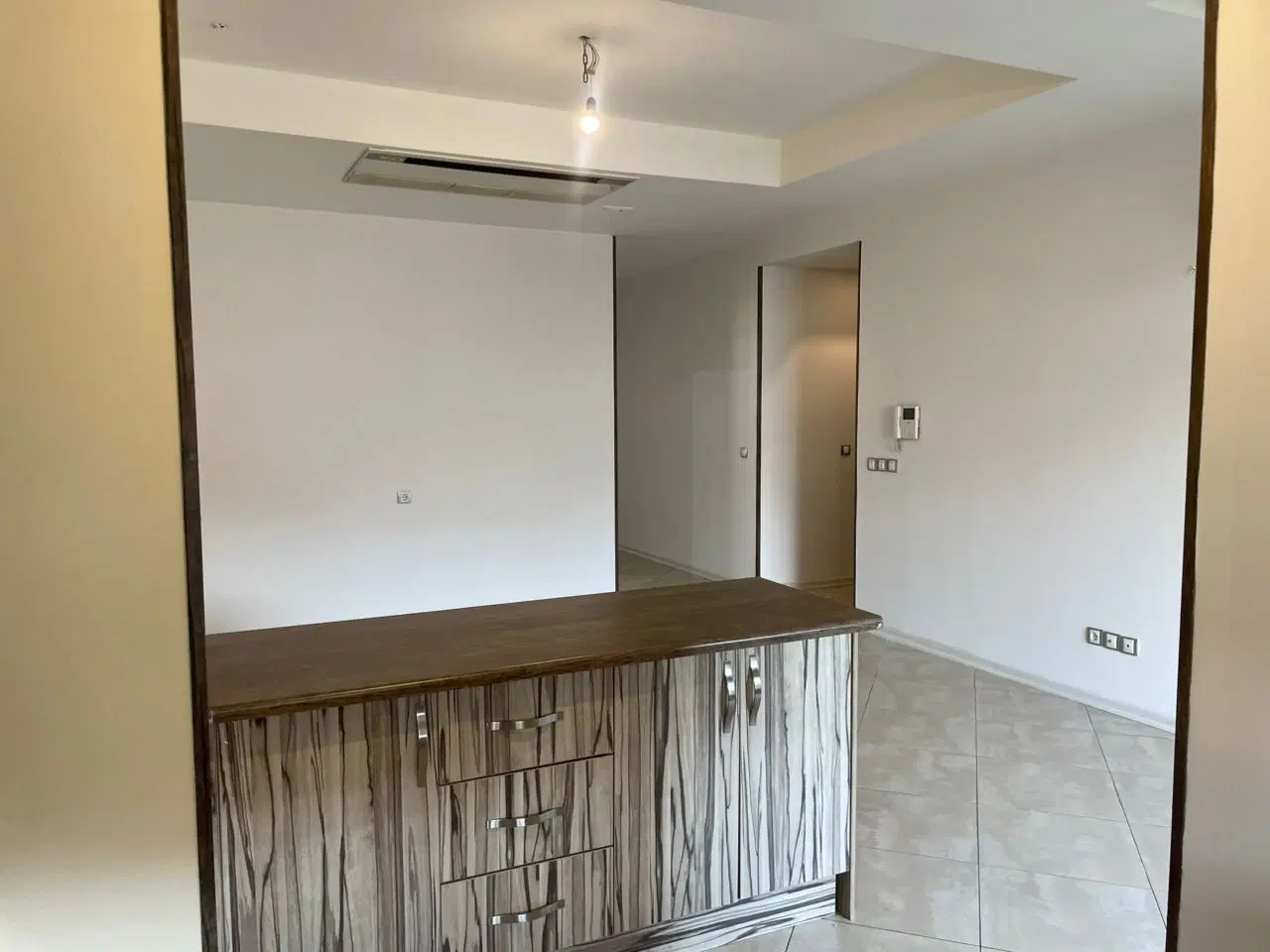 آپارتمان دو خوابه ۸۴ متری