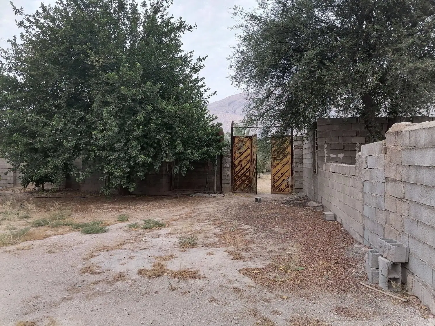کارگاه مناسب پرورش مرغ، دام و..