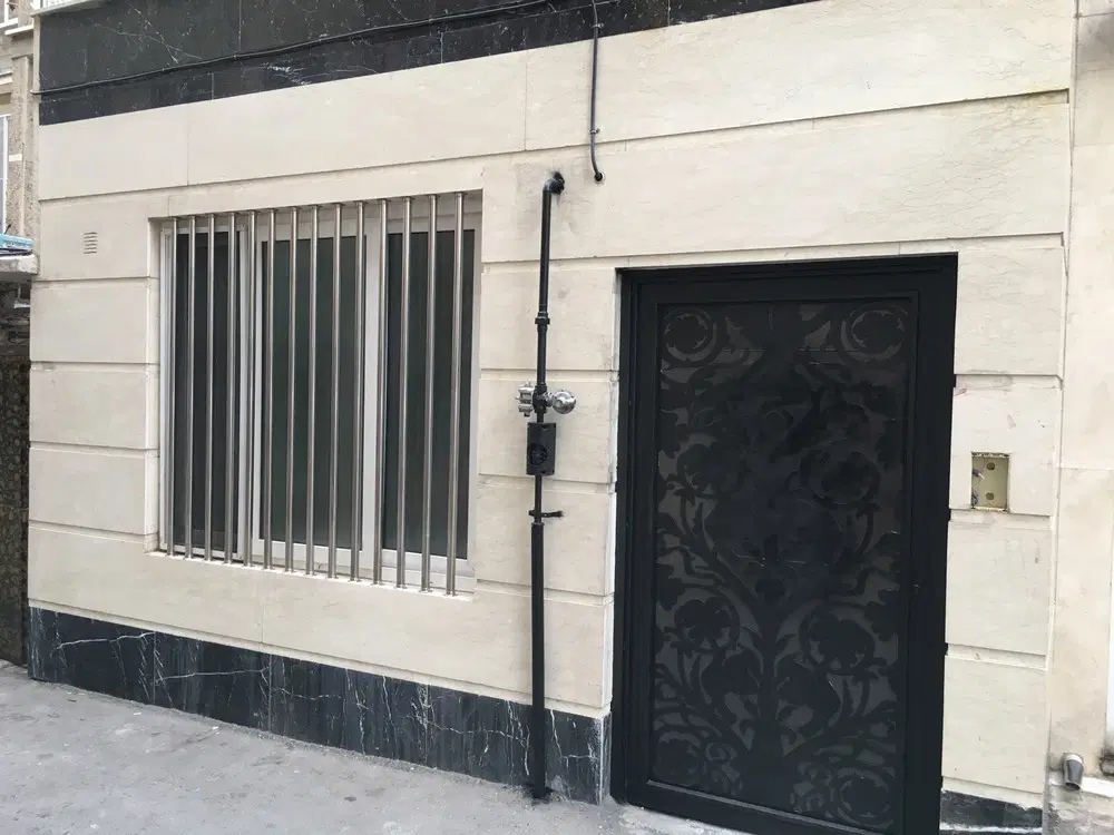 73 متر نوساز دربست اداری مسکونی