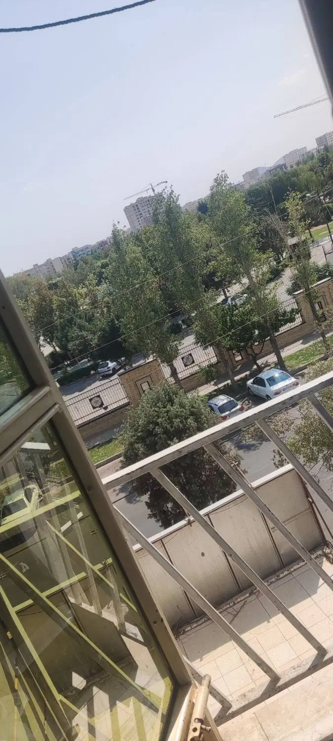 آپارتمان کوچه اصلی تندرستی