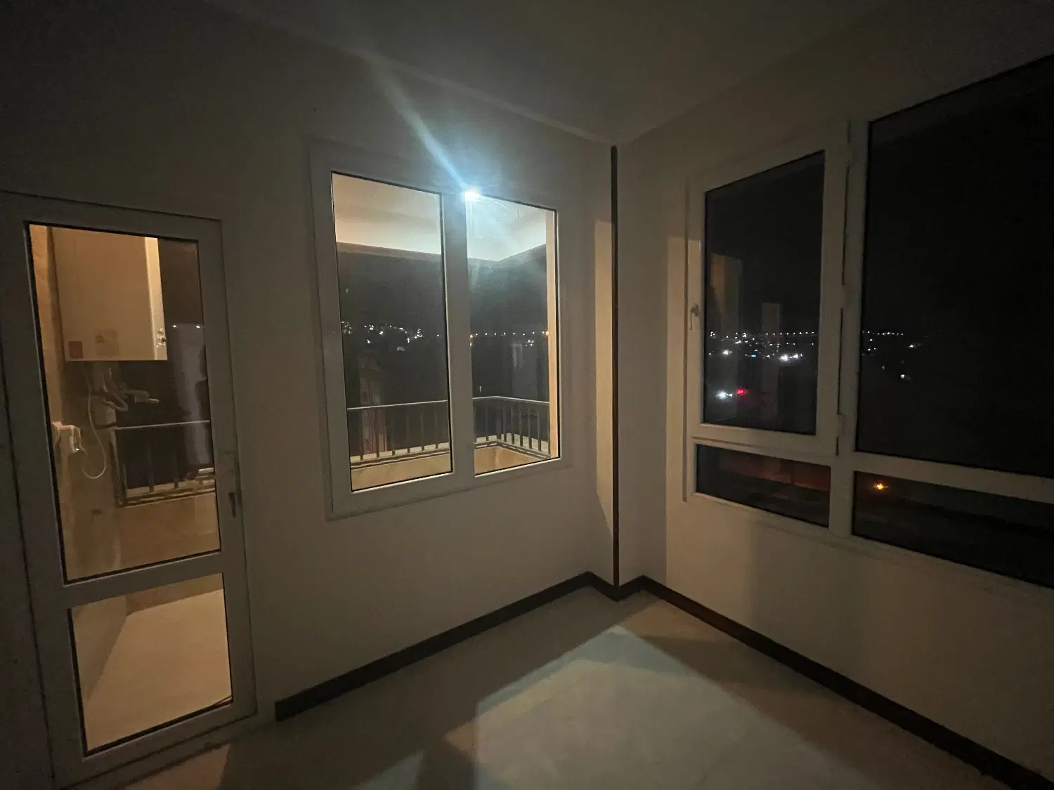 ۱۳۵ متر فول شهرک کوثر بلوار انرژی اتمی