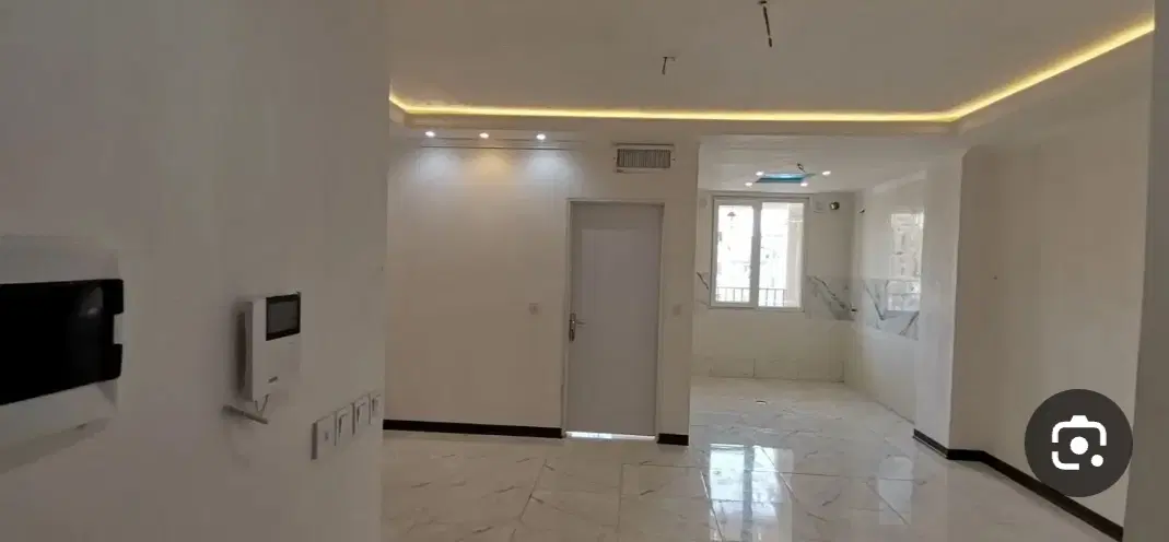 یک واحد آپارتمان واقع در نعمت آباد شهرک صادقیع