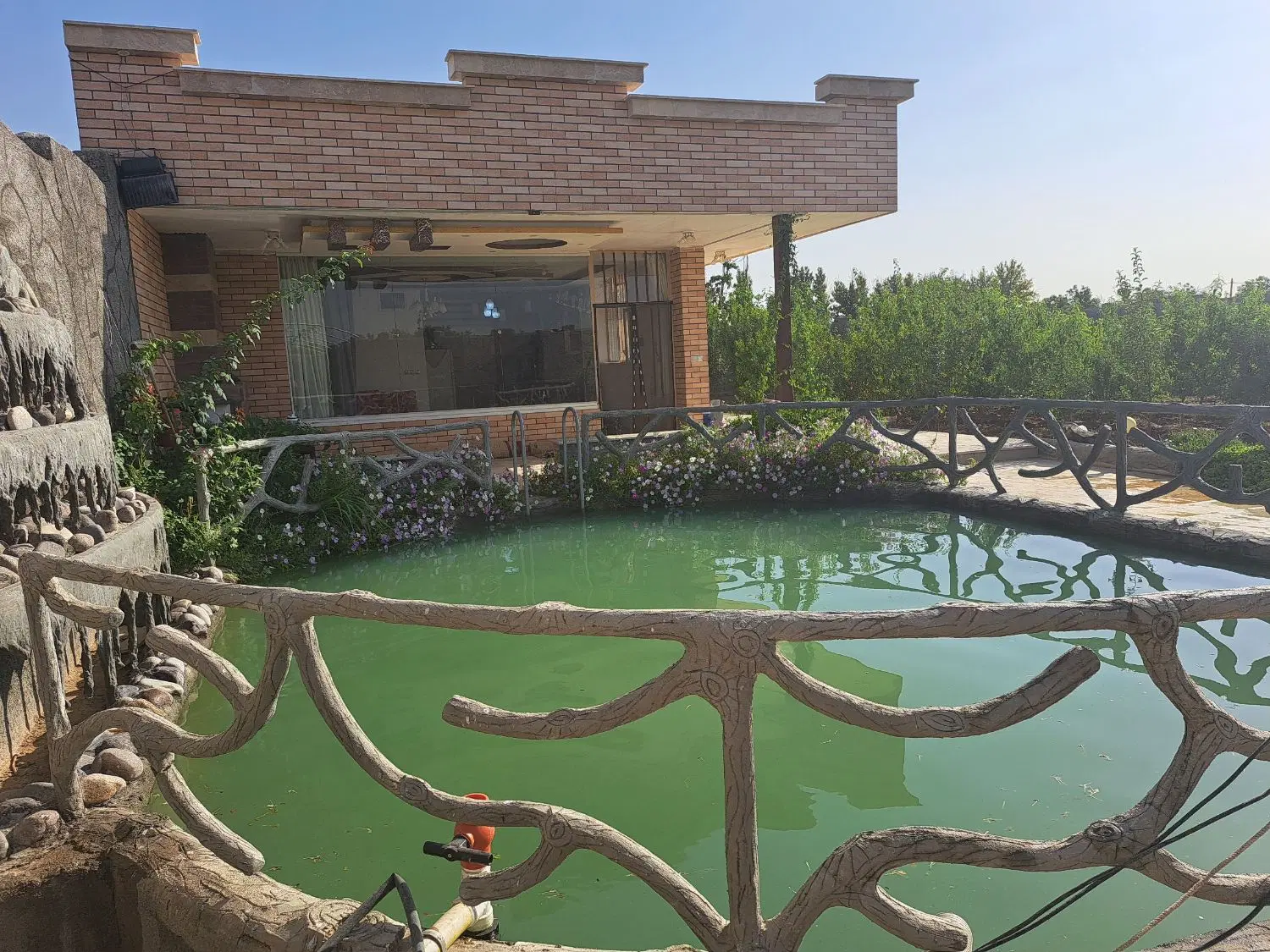 باغ خوش جا با امنیت بالا