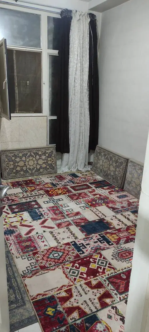 اجاره ۲ خواب_پارکینگ اختصاصی_شهرک ابریشم