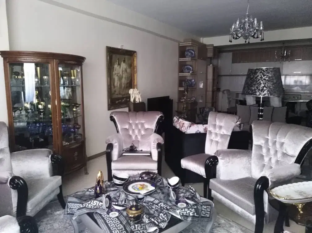 آپارتمان ۱۲۸ متر در  ولیعصر۲
