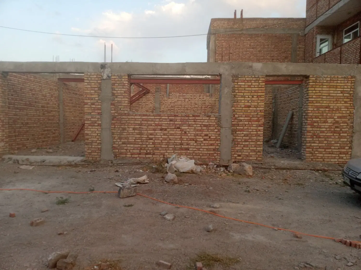 زمین در روستای کشمش تپه داخل طرح خیابان حسینیه