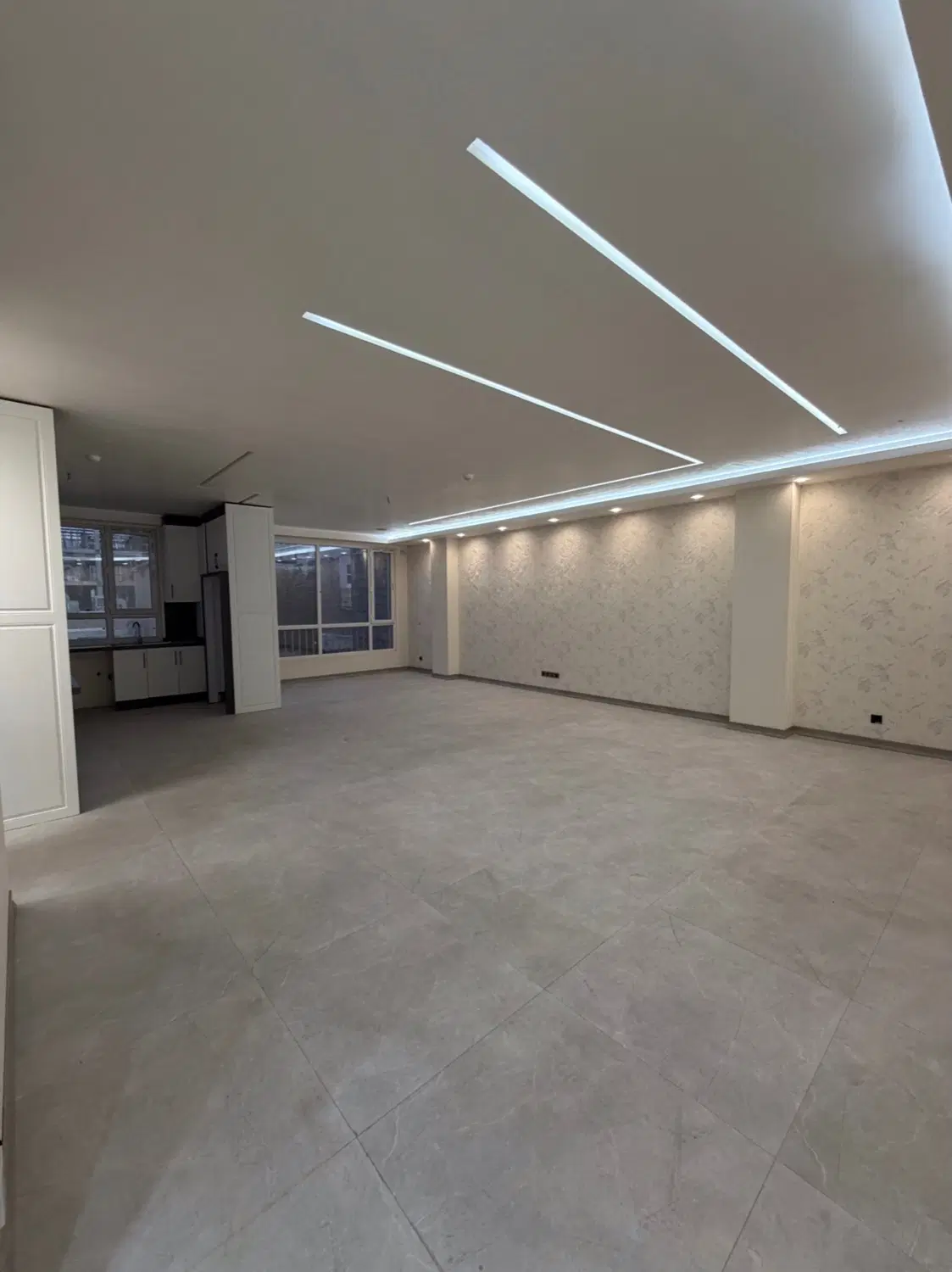 اپارتمان  ۱۲۷ متر ملک