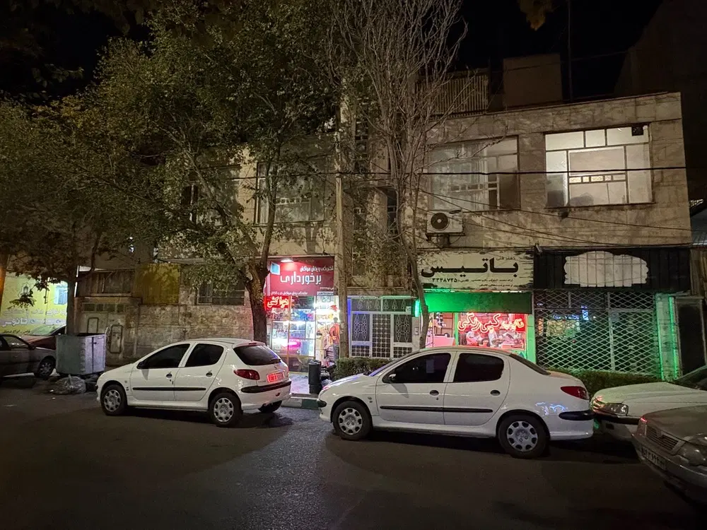 ملک کلنگی تجاری خیابان پادگان با بحر ۲۰