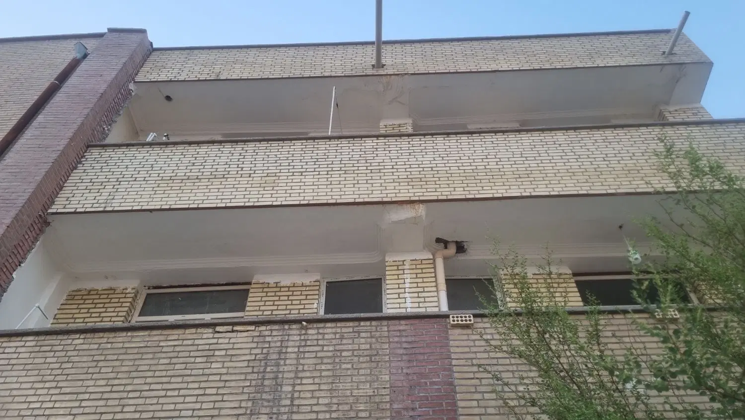 تهاتر زمین با خانه