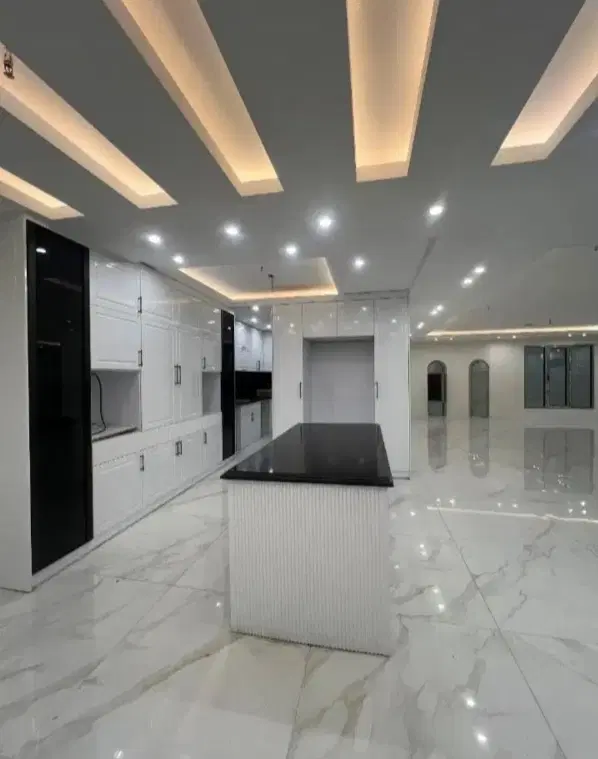 ۲۲۰متر_۴خواب_۳پارکینگ باکس