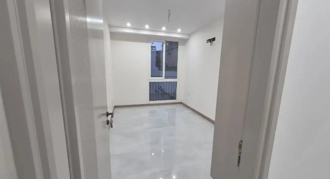 رهن کامل آپارتمان لوکس با قرارداد بلند مدت