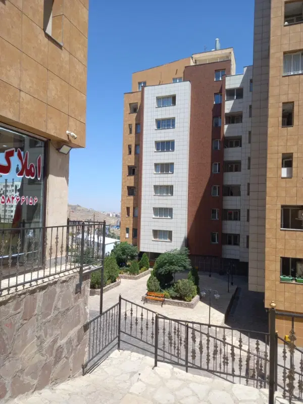 آپارتمان۸۵مترنماز۲۹ برج فیروزه سند تکبرگ