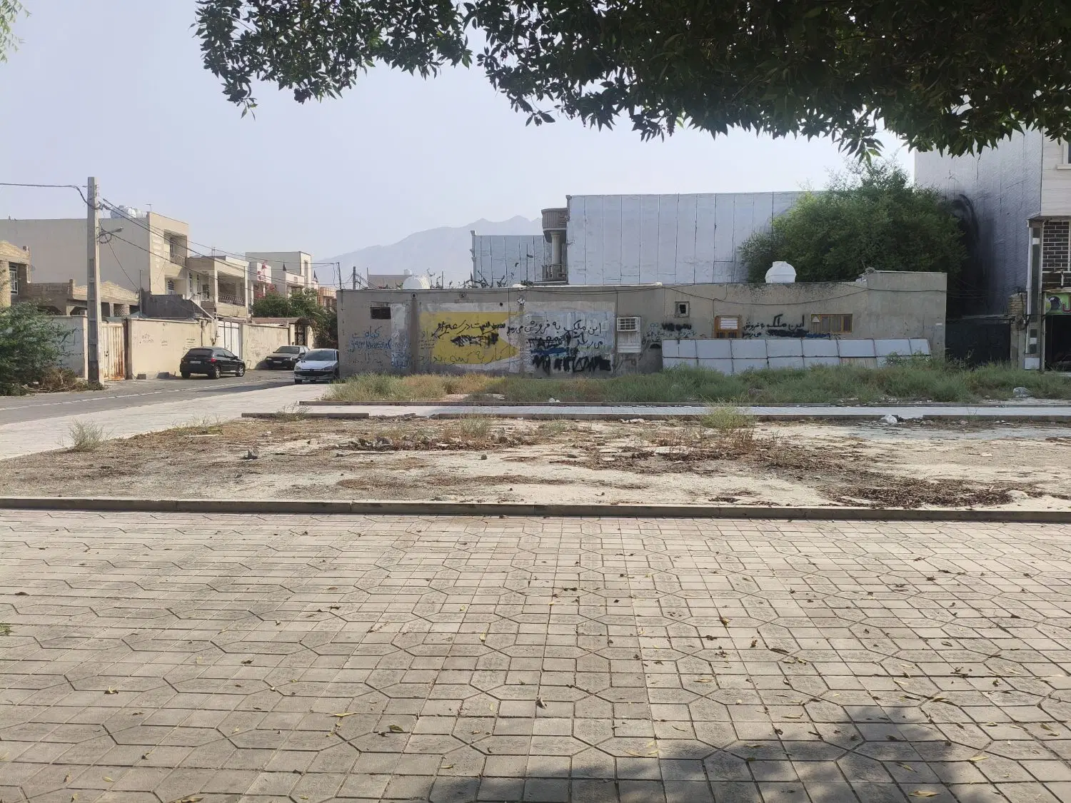 ملک تجاری کنگان
