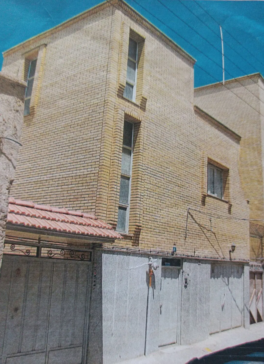اجاره ۸۳متر اپارتمان دو خواب خیابان نیک بخت