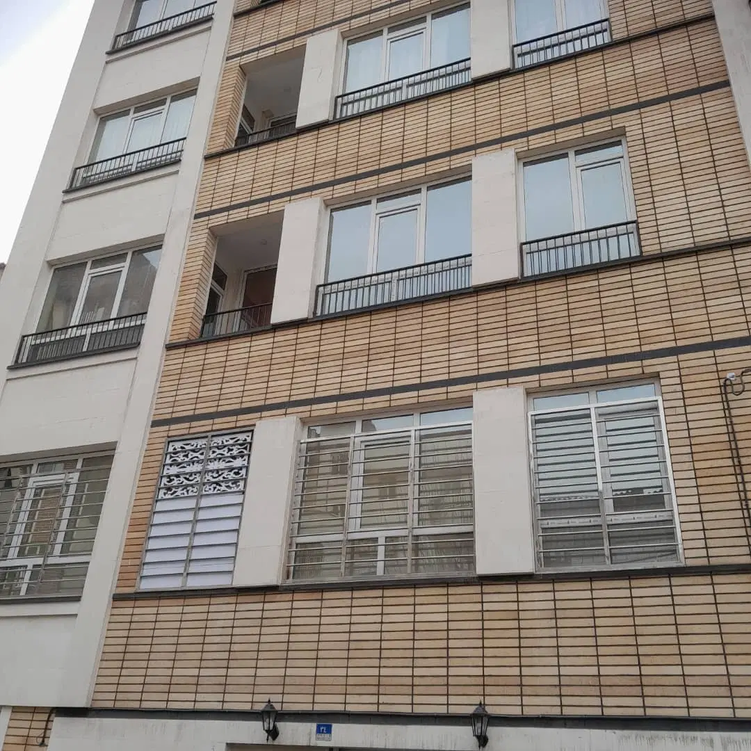یک واحداپارتمان فروشی