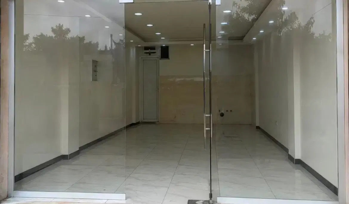 مغازه در پاساژ هیروسنتر