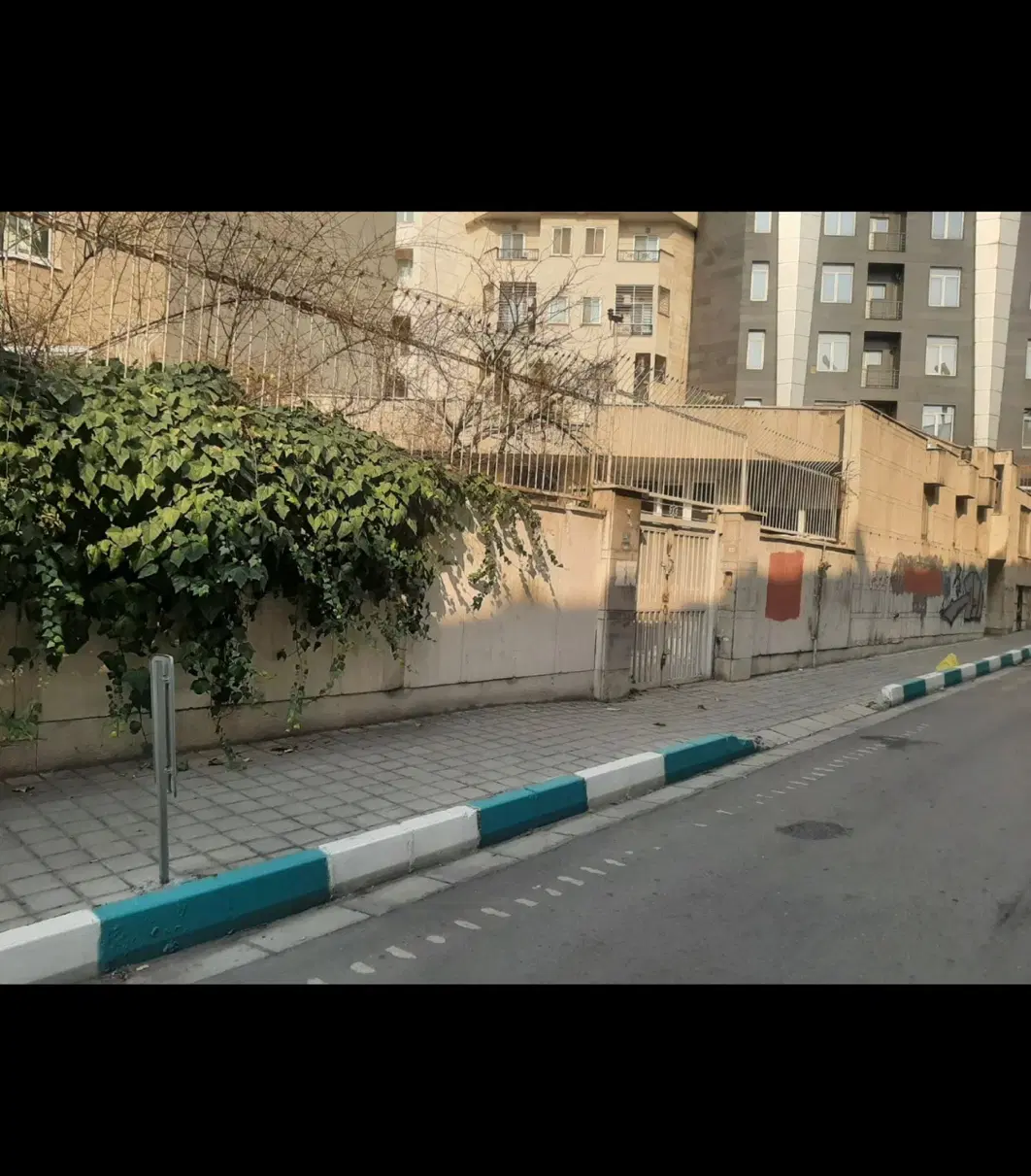 ۲۲۰ متر ویلایی شمالی ۲ طبقه بنا