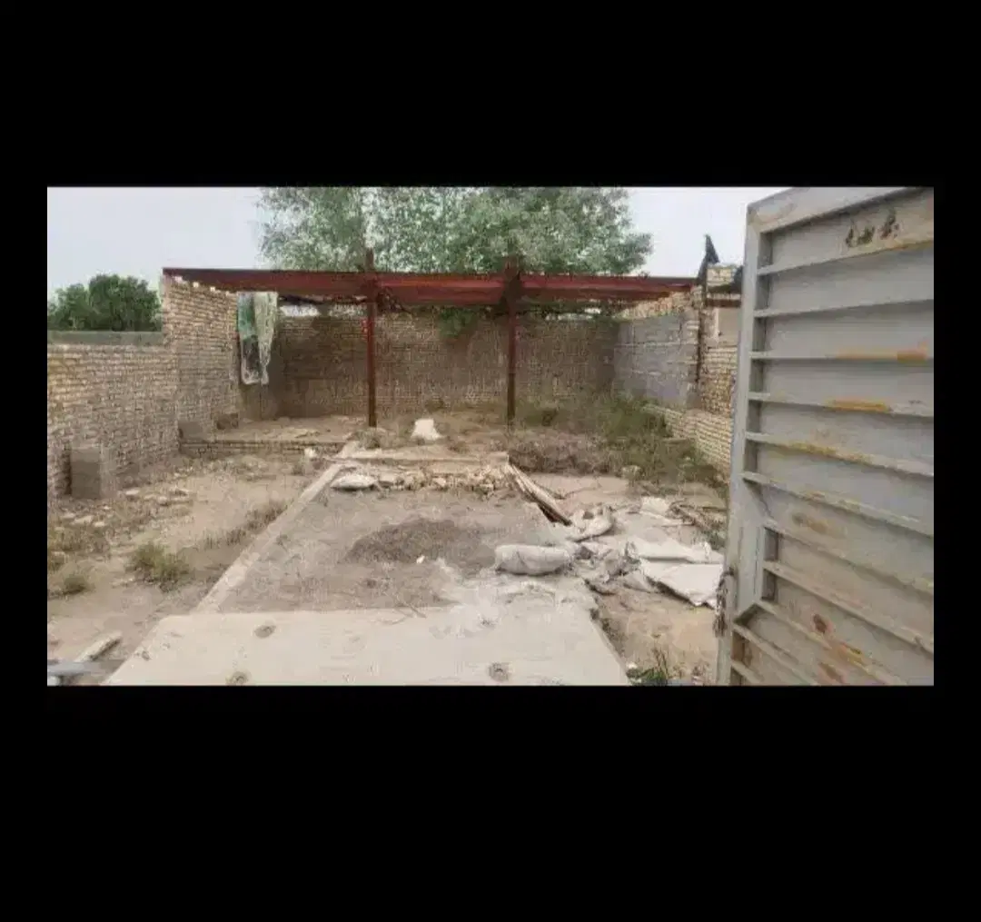 خانه باغ سفت کاری بالا تراز کارخانه شکریز