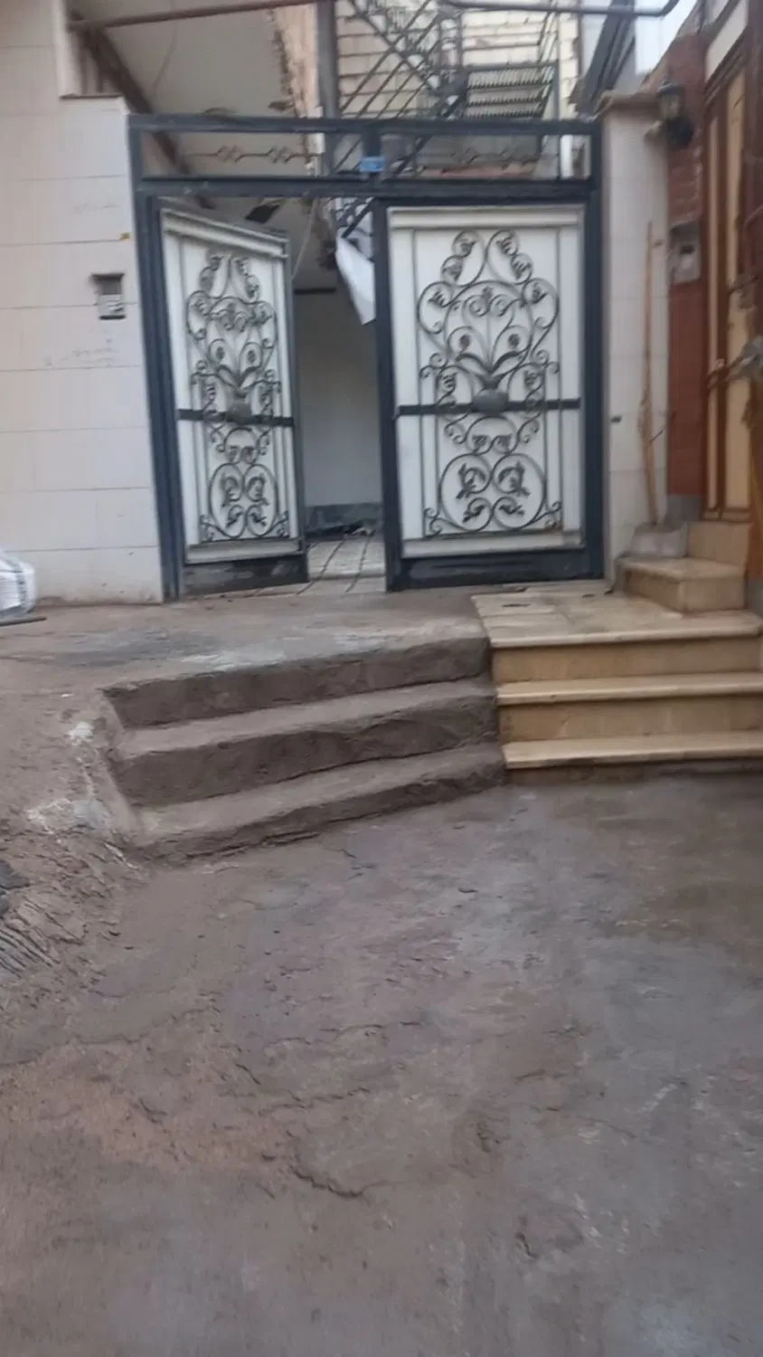 فروش منزل دو طبقه