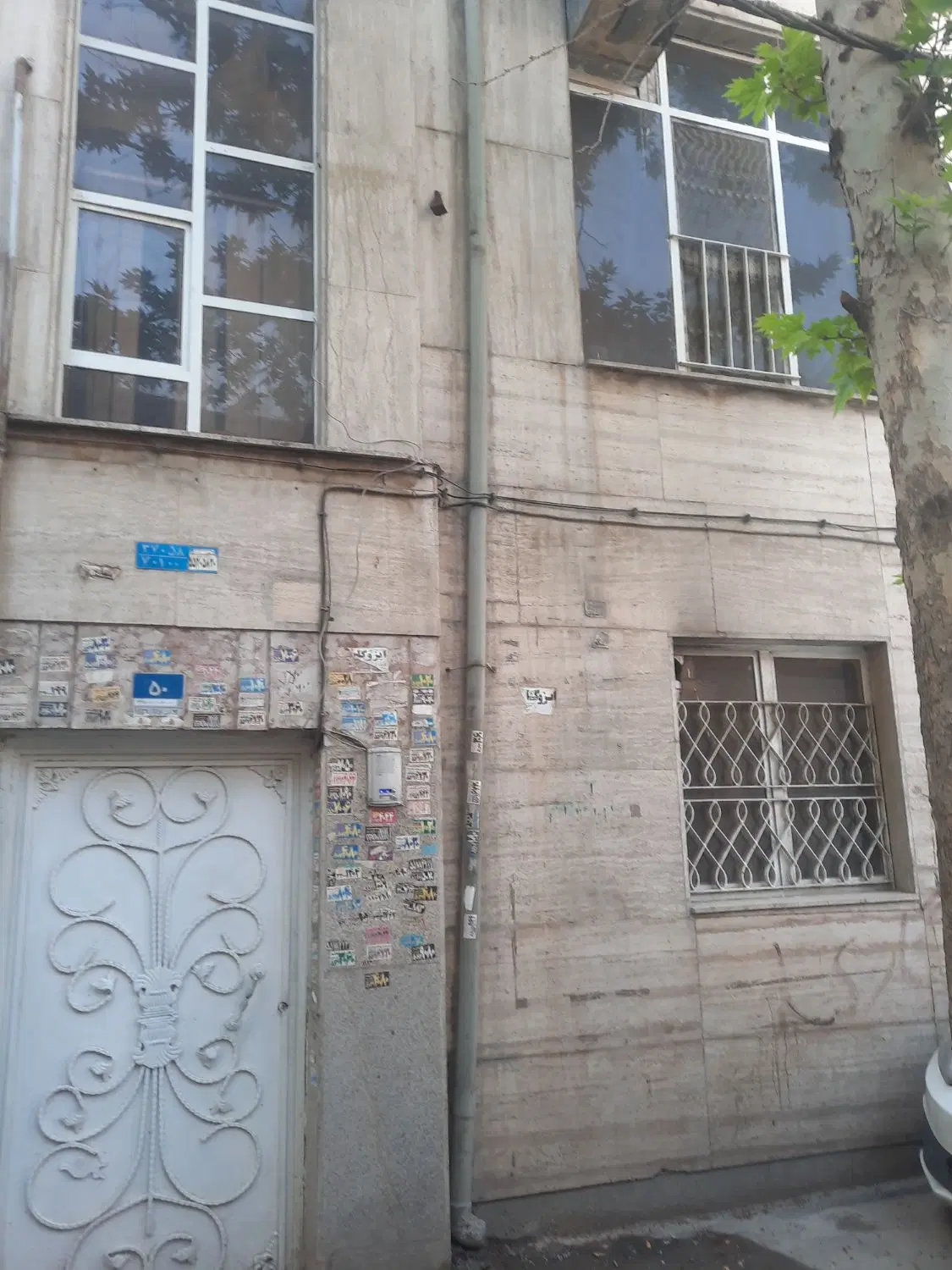 خونه ویلایی ۵۶ متری .مناسب سکونت و سرمایه گذاری