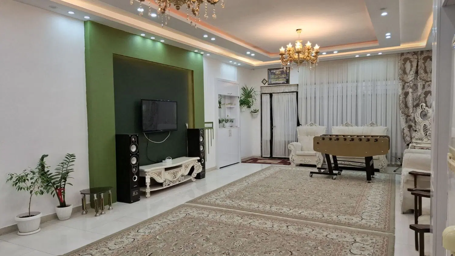 باغ ویلا ۲۰۰ متری با استخر آب‌گرم در کلاته برفی