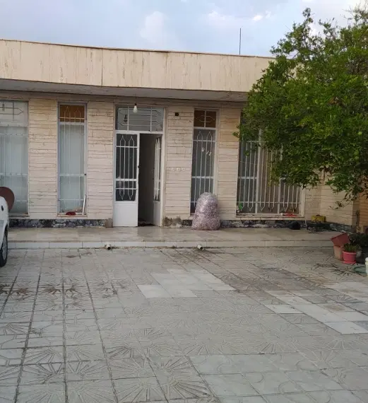 منزل225متر درب‌حیاط سندملکی‌وپایان‌کار لشکری،کشوری