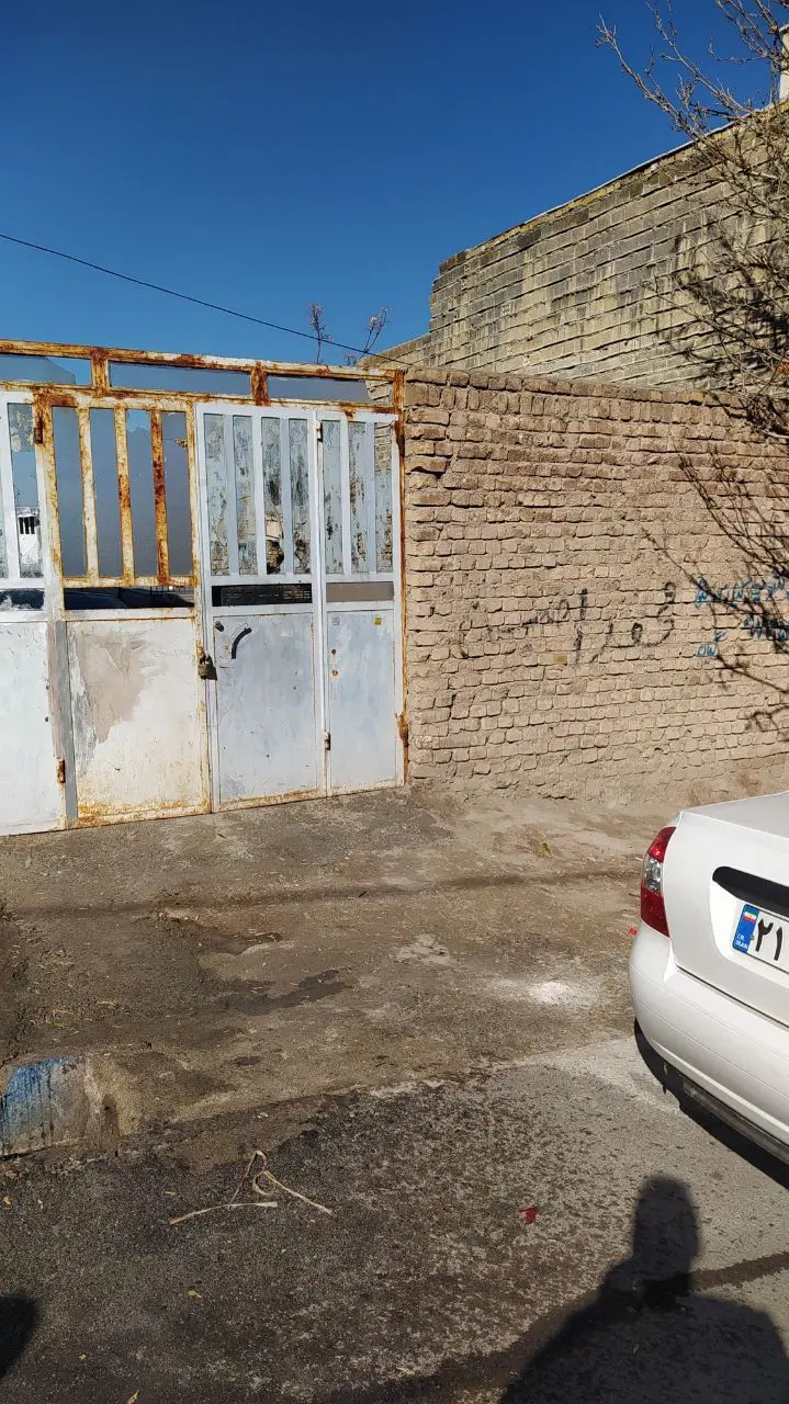 زمین نیمه ساز مهدیه